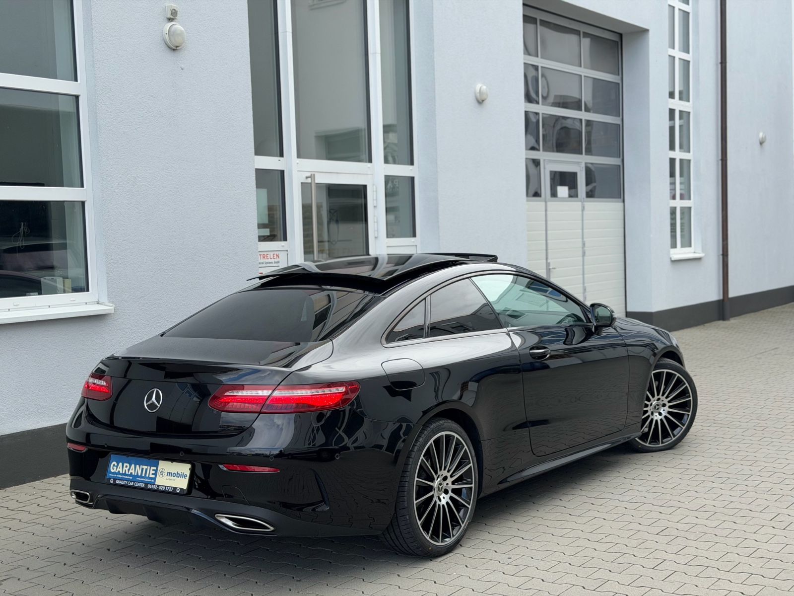 Mercedes-Benz E 200 Coupe 9G AMG NIGHT *PANO*KAMERA*CARPLAY* foto 3
