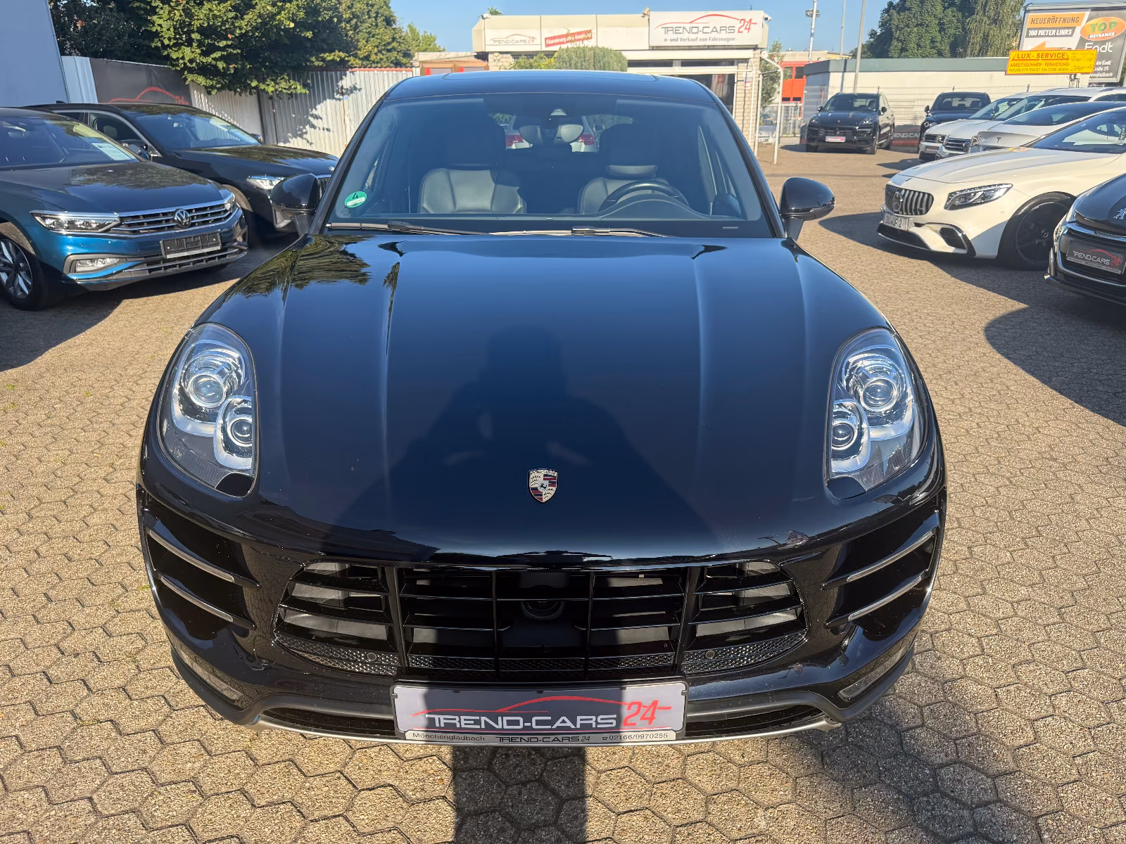 Porsche Macan Turbo*ACC*CAM*AHK*PANO