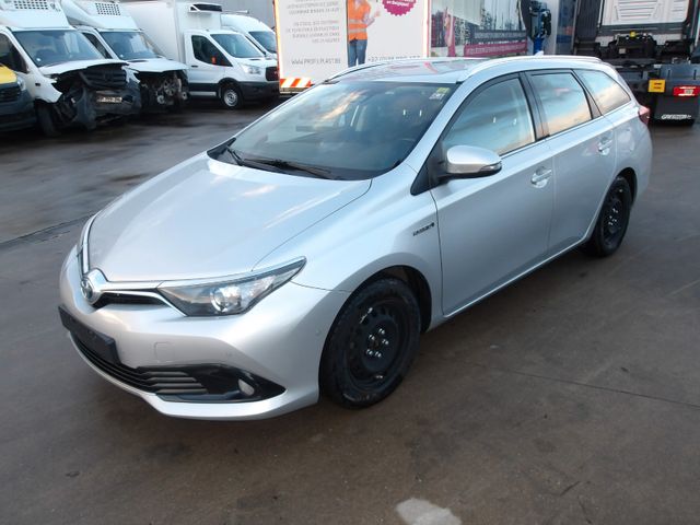 Toyota Auris Touring Sports Hybrid Cool (025)