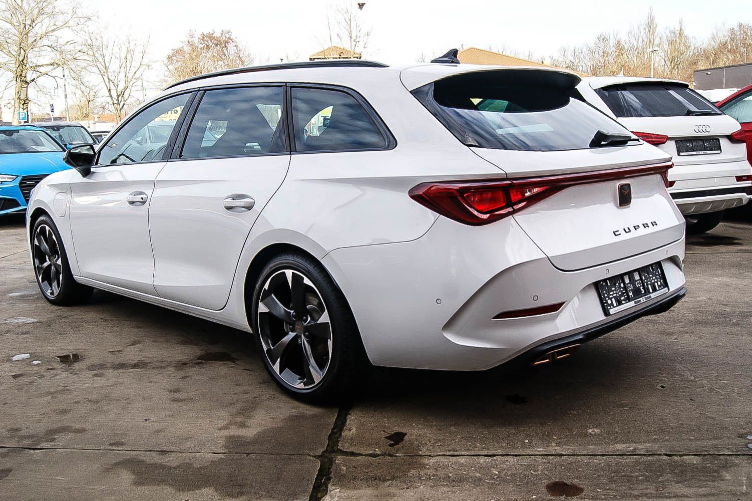 Fahrzeugabbildung CUPRA Leon Sportstourer e-HYBRID VIRTUAL ACC XL 1HAND