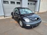 Volkswagen New Beetle Lim. 2.0   AUTOMATIK.KLIMA.SCHECKHEFT - VW New Beetle Gebrauchtwagen in Berlin