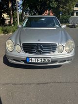 Mercedes-Benz E 200 KOMPRESSOR inkl. CAR PLAY / ANDROID AUTO!