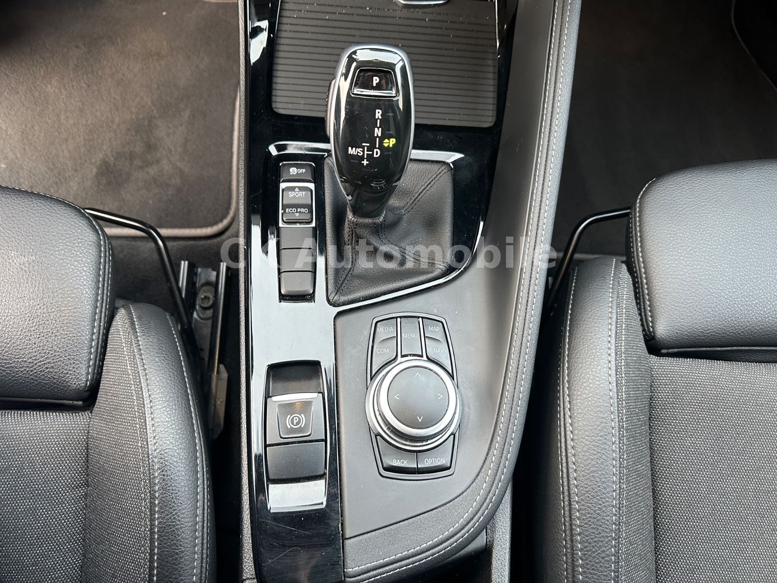 Fahrzeugabbildung BMW X1 sDrive 20d Sport-Line/Navi/LED/Tempomat/AHK