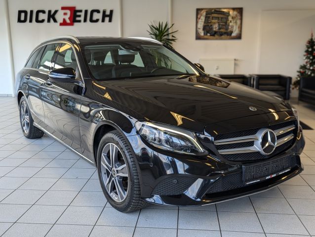 Mercedes-Benz C 220 T d 4MATIC Ava. Pano Multibeam Kamera AHK 