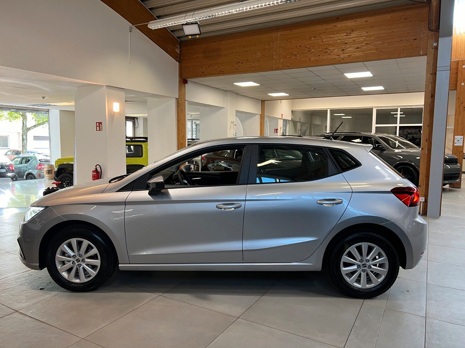 Fahrzeugabbildung SEAT Ibiza 1.0 TSI Style