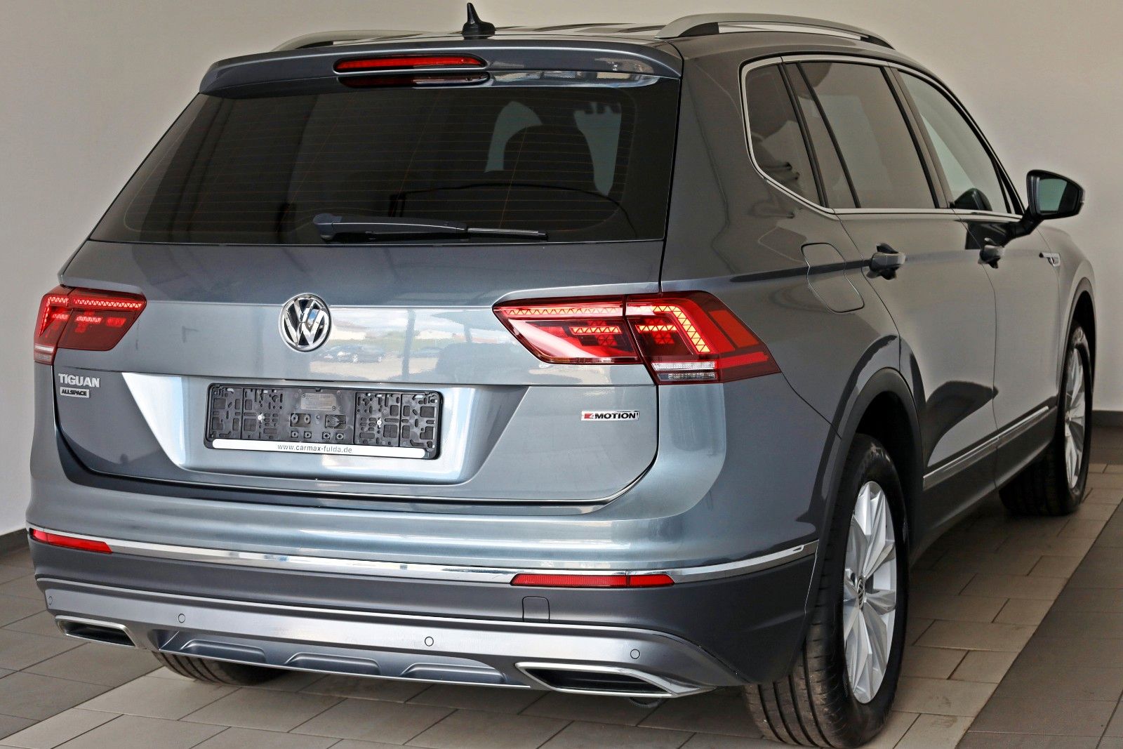 Fahrzeugabbildung Volkswagen Tiguan Allspace Highline 4M Navi,LED,ACC,abn.AHK