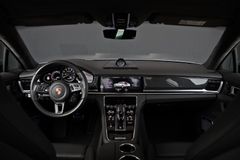 PORSCHE Panamera Turbo S E-Hybrid Sport Turismo - VOLL