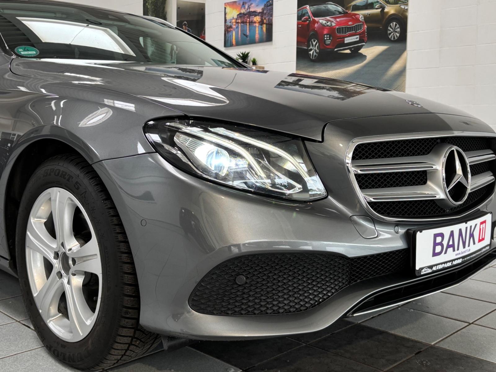 Mercedes-Benz E 220d Automatik,Scheckheft,Burmester,AHK,Navi
