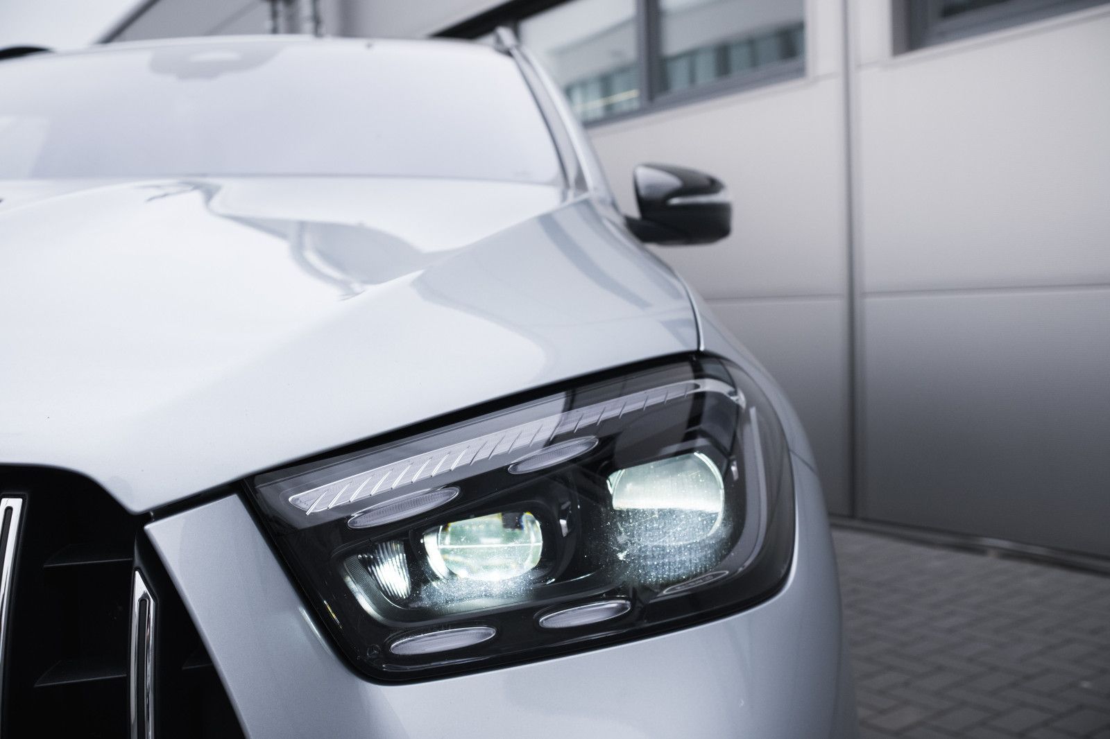 Fahrzeugabbildung Mercedes-Benz GLE 53 AMG-Hybrid-Premium-Plus-Manufaktur Paket