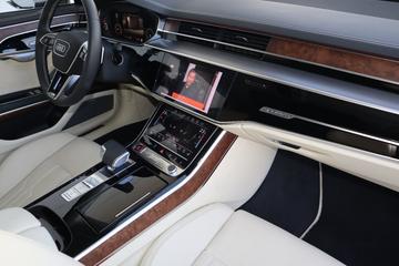 2025 AUDI S8 — миниатюра 28