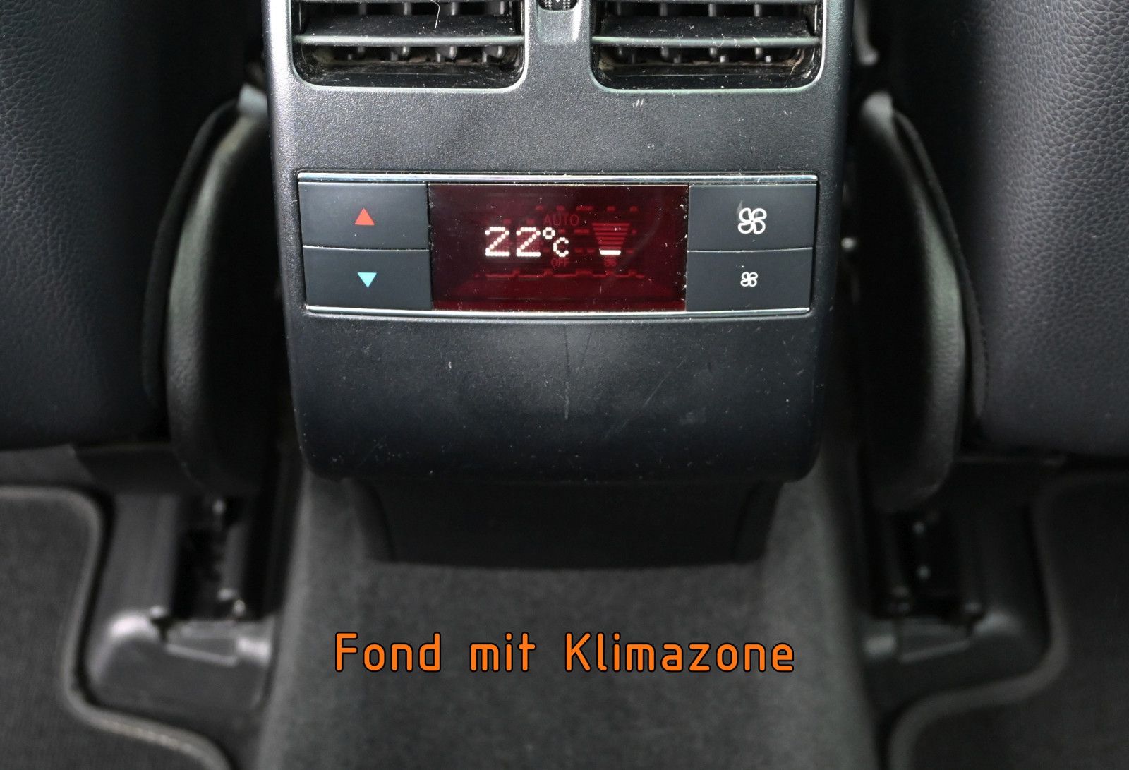 Fahrzeugabbildung Mercedes-Benz GLK 220 CDI 4MATIC 7G-Tr. AMG °AHK°PANO°KAMERA°