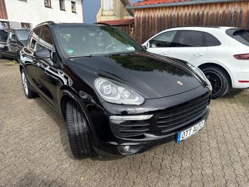 Porsche Cayenne - 4