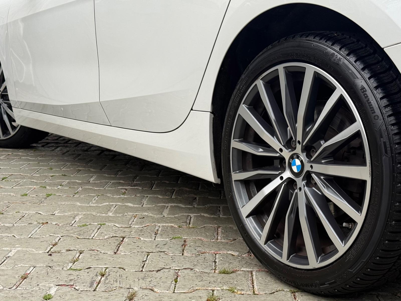 BMW 218 Gran Coupé 218i Gran Coupé Aut. Luxury Line LED/Keyless/Cam, миниатюра 25