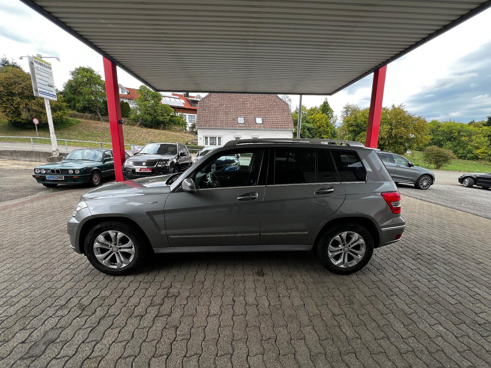 Mercedes-Benz GLK250 2012 — engine 2.143 cm³, 204 HP (150kW)