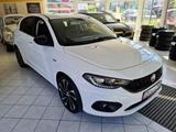 Fiat Tipo Hatchback 1.4 T-Jet S-DESIGN Xenon Navi SHZ - Fiat Tipo: Android Auto