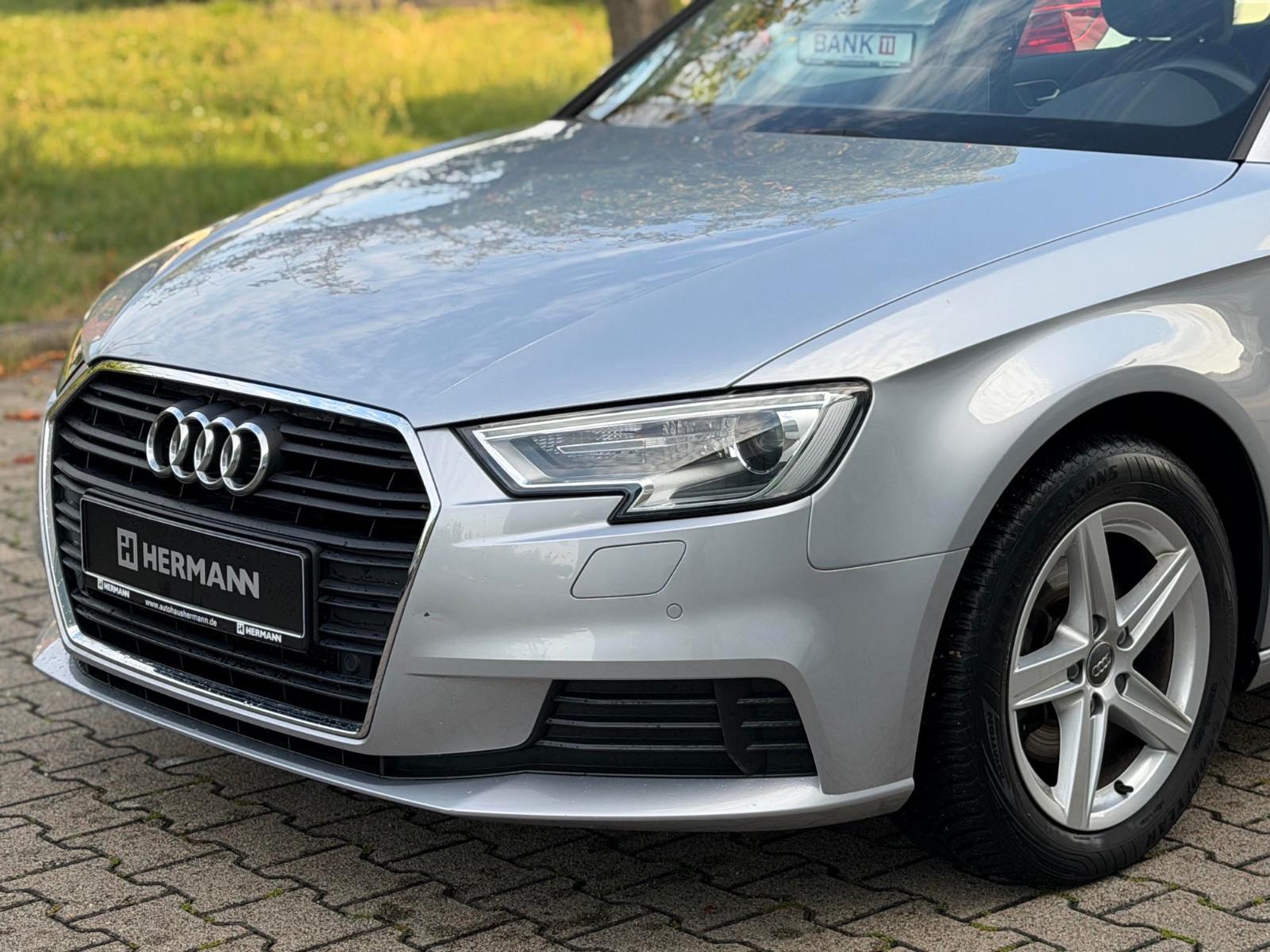 Audi A3 Sportback/Ganzjahresreifen/Navi