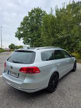 Volkswagen Passat Variant 2.0 TDI 125kW Highline BMT Va... - Volkswagen Passat Variant aus 2011: Highline