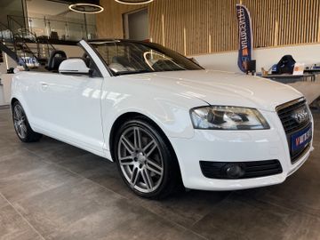 Audi A3 Cabriolet Ambition *ALCANTARA*NAVI*BI-XENON*