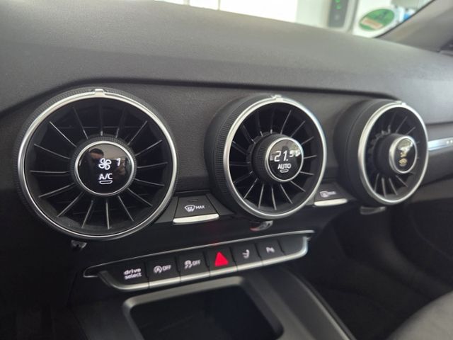 TT Roadster 2.0 TFSI XEN+ LEDER KAM