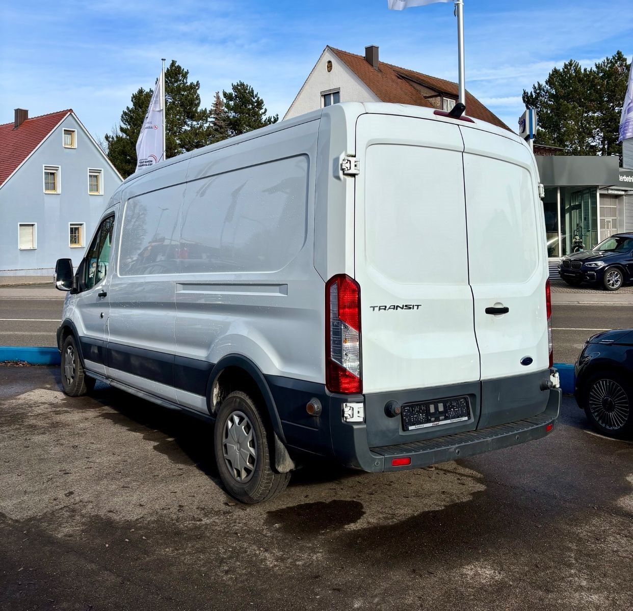 Fahrzeugabbildung Ford Transit Kasten 350 L3 H2Trend