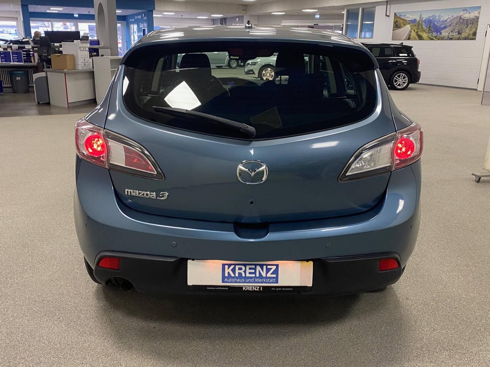 Fahrzeugabbildung Mazda 3 1.6 16V KAT Active Plus KLIMA+PDC+SITZHEIZ+ALU