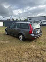 Volvo V50 D2 Business Edition Business Edition - gebrauchte Volvo V50 aus dem Jahr 2012
