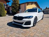 BMW 545e xDrive - M Sport,AHK,Laserlicht,360 Kamera  - weiße BMW 545