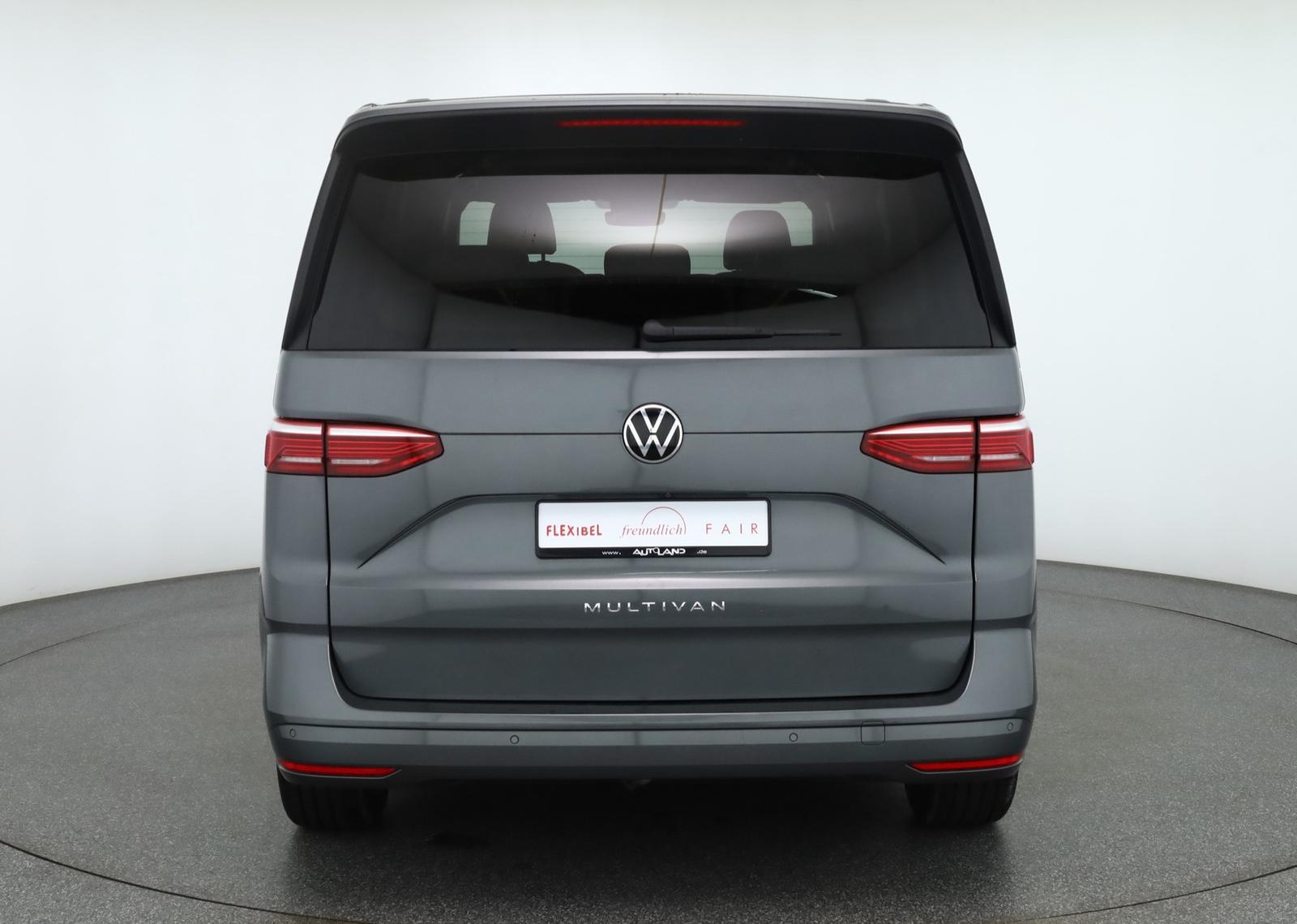 Volkswagen T7 Multivan 2.0 TSI DSG LED 360° Panorama AHK