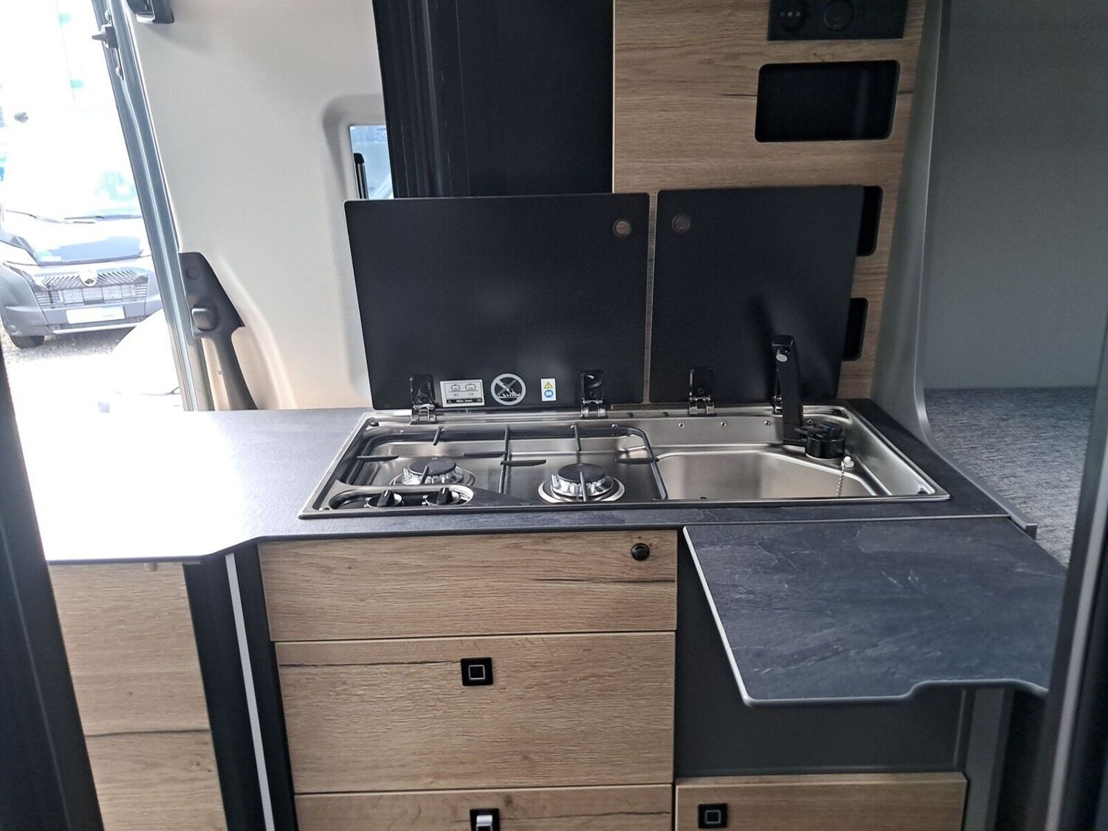 Fahrzeugabbildung Pössl Roadstar XT Mercedes