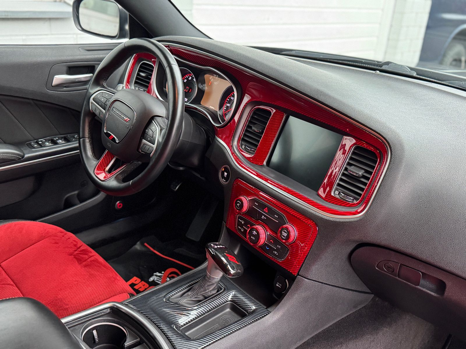 Fahrzeugabbildung Dodge Charger 3.6 SXT Rallye Navi 20" Kamera BEATS