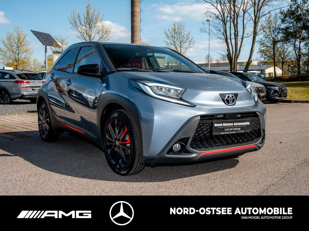 Toyota AYGO X 1.0 UNDERCOVER KAMERA TEMPO SITZHZG