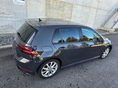 VW Golf VII R-line 2.0TDI 150PS DSG Navi AHK LED