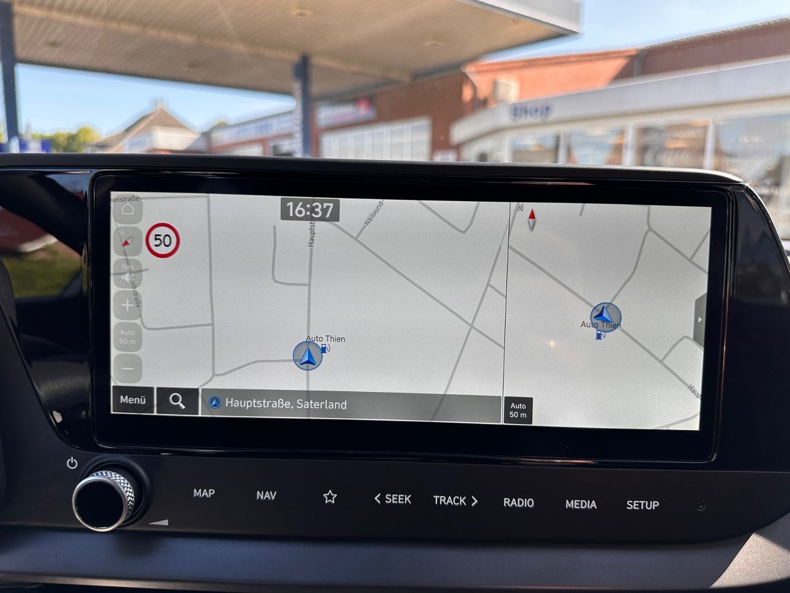 Fahrzeugabbildung Hyundai i20 1.0 T-GDI DCT Comfort APP/Navi/PDC/RFK/SHZG