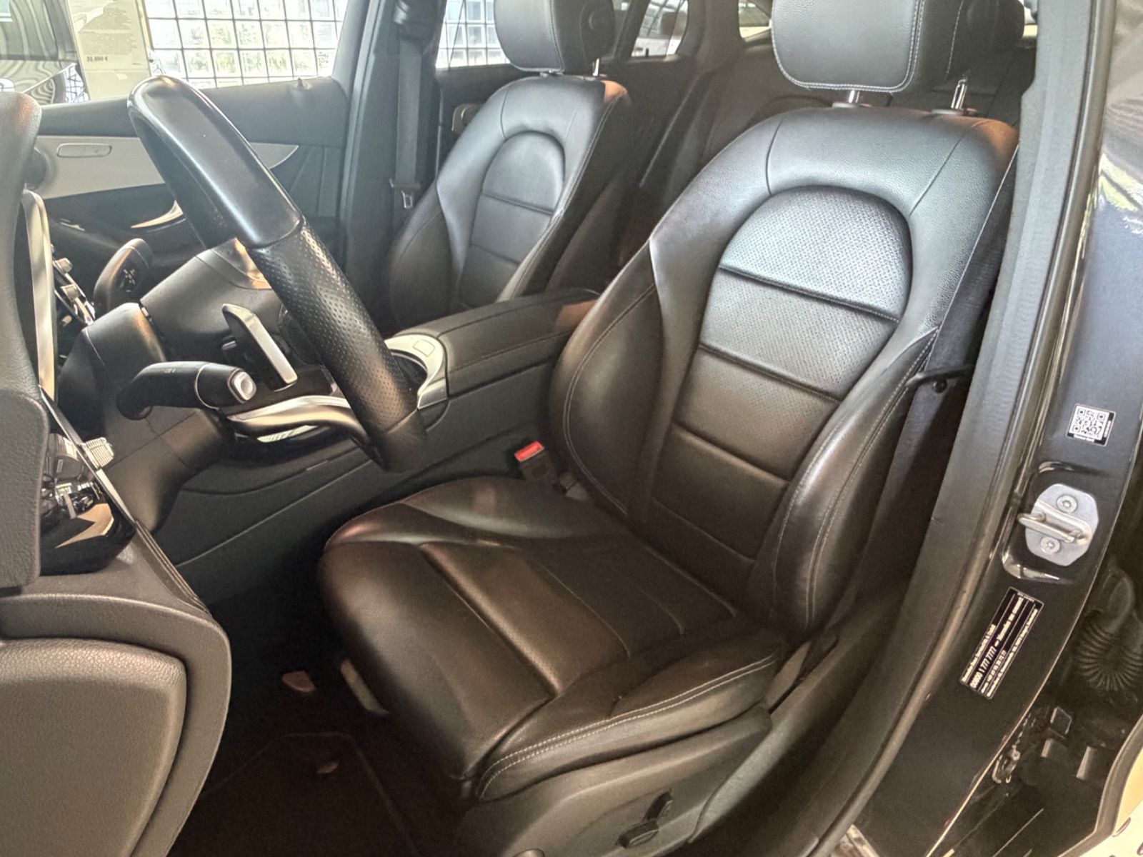 Fahrzeugabbildung Mercedes-Benz GLC 400 d Coupe 4 Matic AMG LINE * DIGITALTACHO