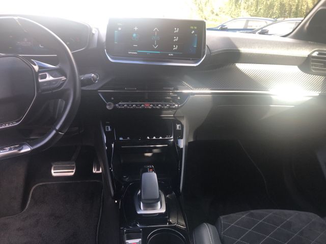 Peugeot 208 Elektromotor 136 GT Pack