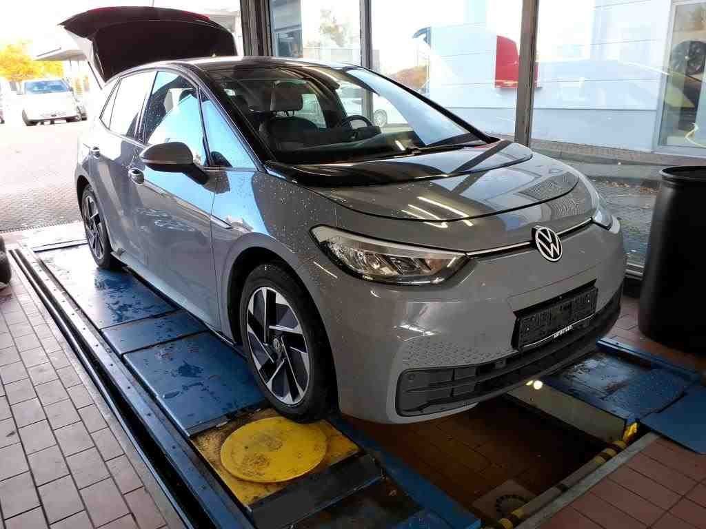 ID.3 Pure Performance *KAMERA*NAVI*KEYLESS*ACC*