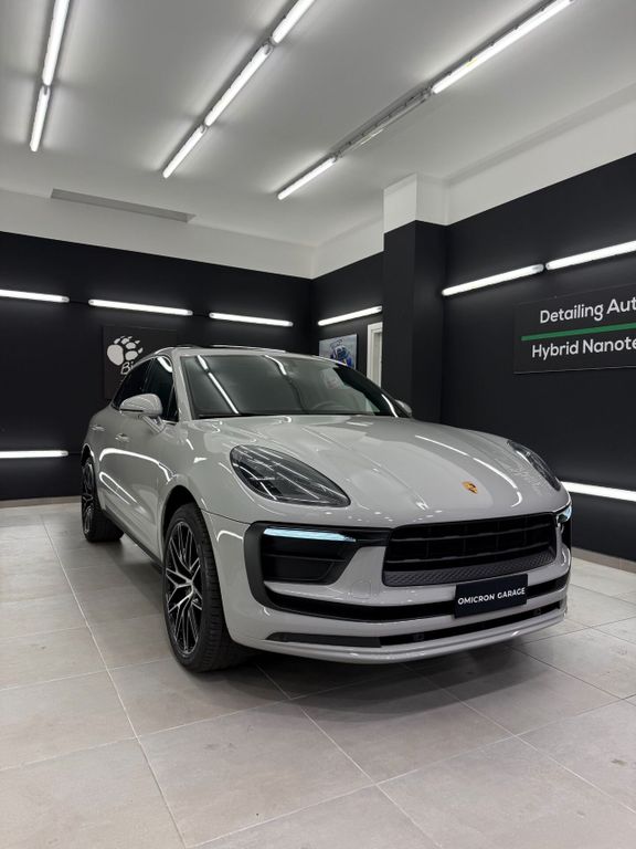 Image of Porsche Macan