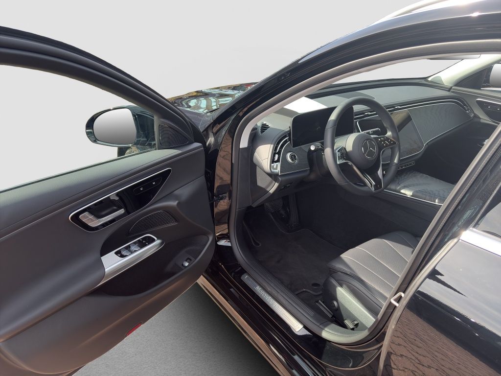 Fahrzeugabbildung Mercedes-Benz E 200 d T TAXI Avantgarde*LED*DISTRONIC*PDC*RFK