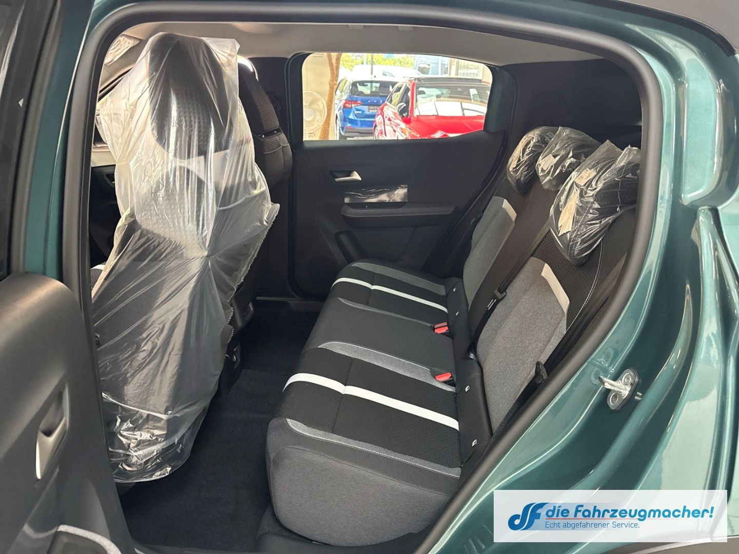 Fahrzeugabbildung Opel Frontera GS 107 kW Navi Digitales Cockpit LED Ap
