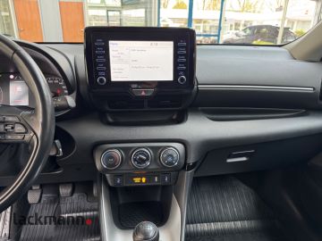 Toyota Yaris - 9