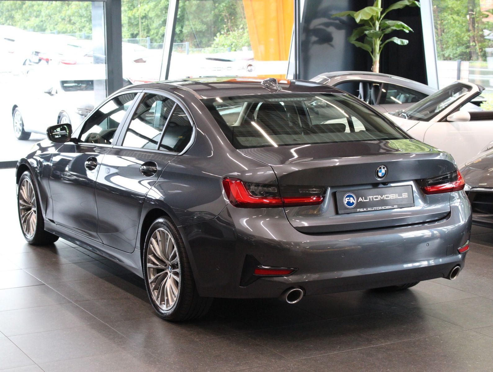 Fahrzeugabbildung BMW 320 i Advantage 1.Hand*GSD*Kamera*CarPlay