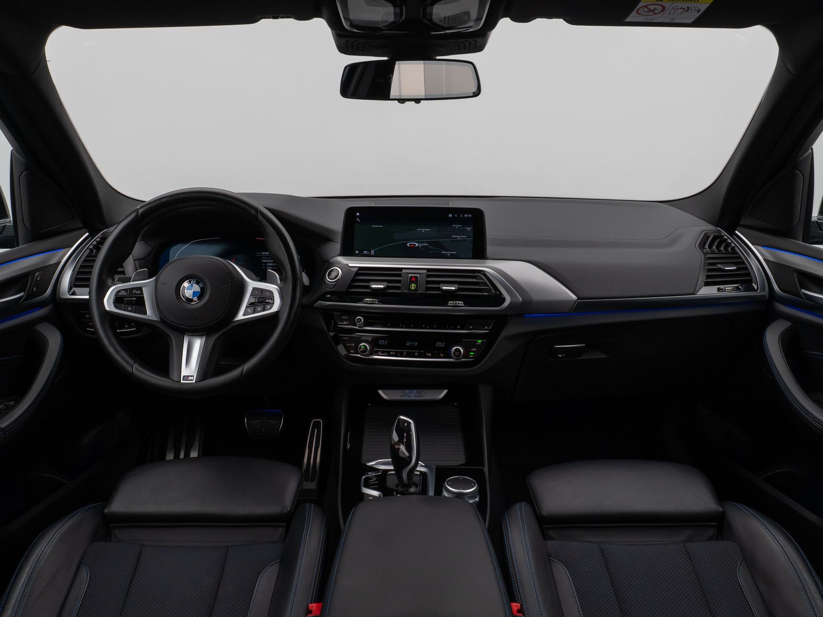 Fahrzeugabbildung BMW X3 xD20d M Sport Kamera DAB HiFi AHK Alarm 19Zol