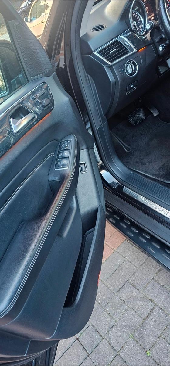Mercedes-Benz ML 350 BlueTEC 4MATIC - Sportpacket