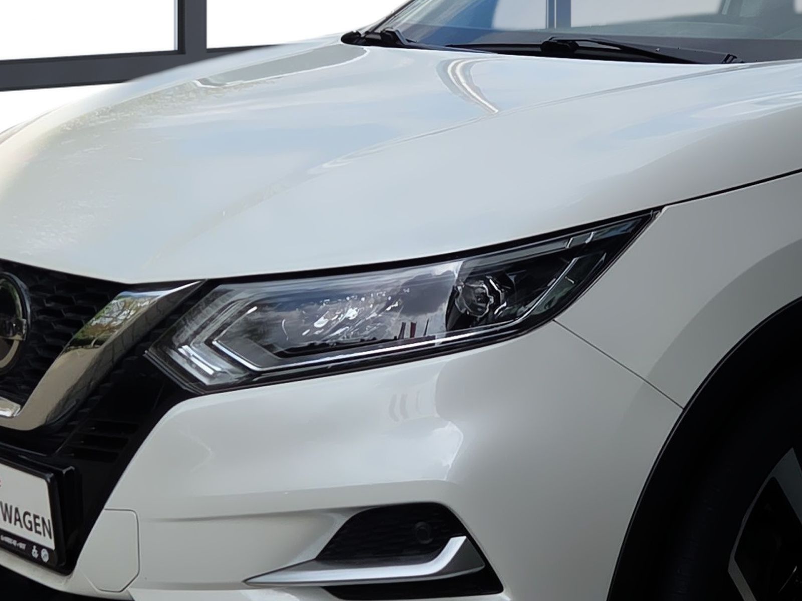 Fahrzeugabbildung Nissan Qashqai 1.3 DIG-T Akari 158 PS Autom. *NAVI*SITZ