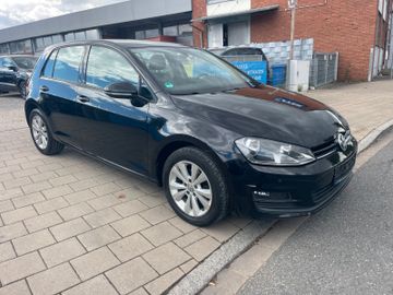 Volkswagen Golf - 3