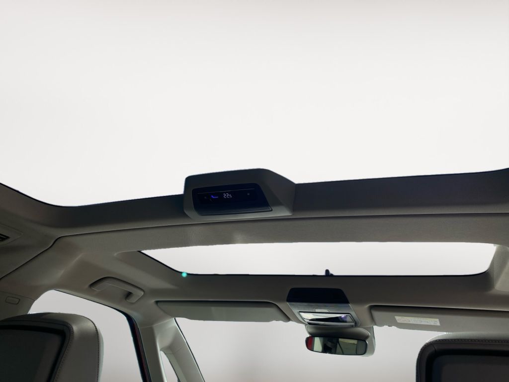 Fahrzeugabbildung Volkswagen T7 Multivan 1,5 eHybrid 4MOTION LÜ Energy