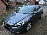 Volvo V40 T3 Inscription - Volvo V40 von privat