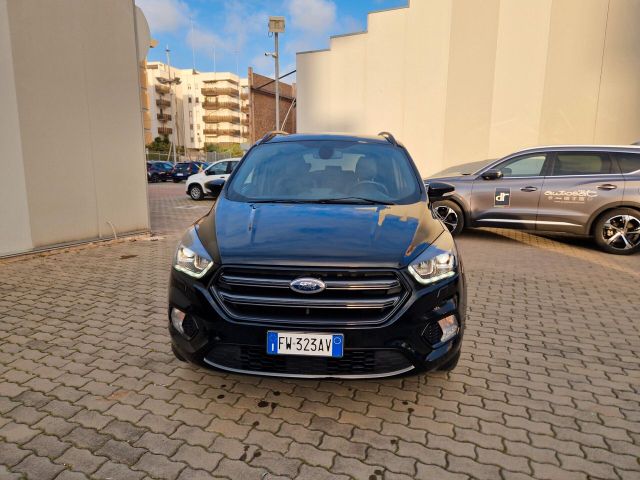 Ford Kuga 2.0 TDCI 180 CV S&S 4WD Powershift ST-