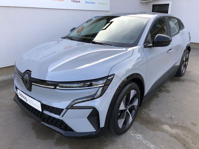 Renault Megane EV60 220hp Kamera SHZ 1Hand LHZ