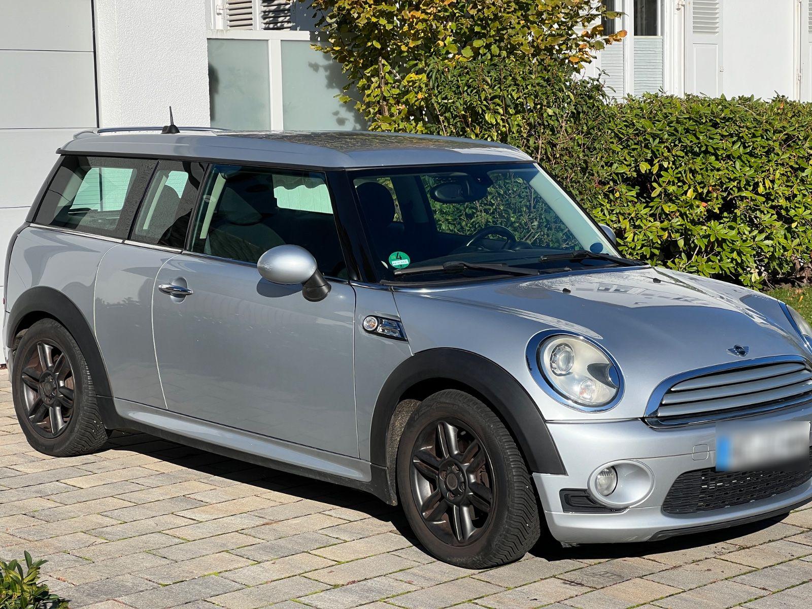 MINI Cooper Clubman